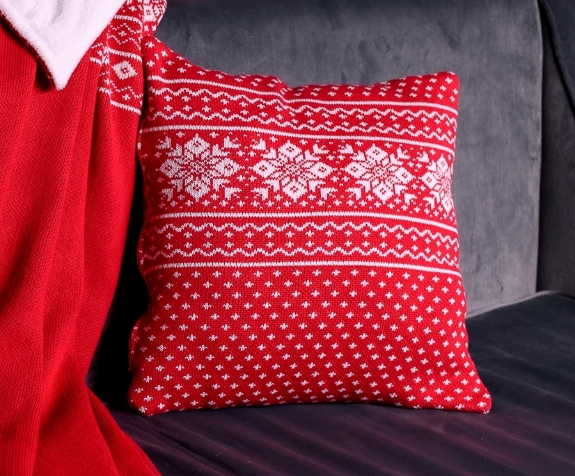 Pletená obliečka na vankúš, nórsky vzor, červeno - biela