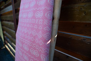 Veľká podšitá pletená deka "Čičmany", OEKO-TEX® - rôzne farby